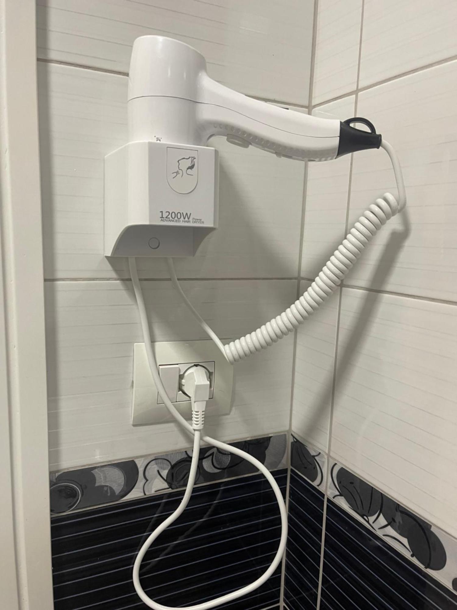 טיראנה Deoni Apartment Luxury מראה חיצוני תמונה